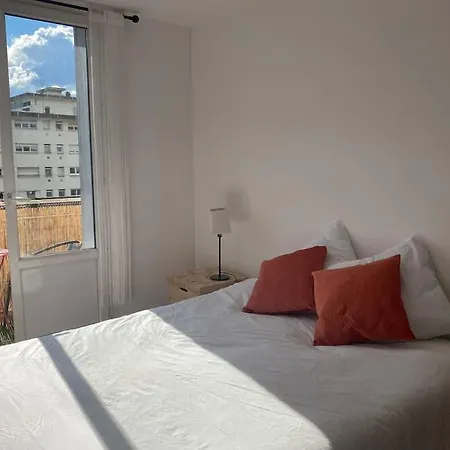 Apartment 4 Climatisees Parking Gratuit Campus Parc Paul Mistral *