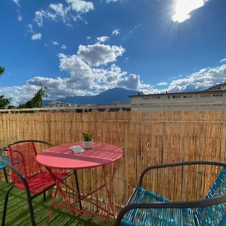 4 Entre Campus Et Centre Apartment *